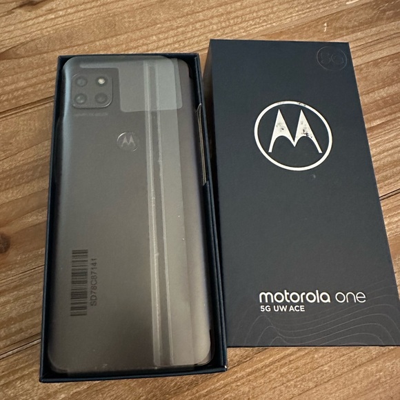 📱Motorola One 5G UW ACE 64 GB Volcanic Grey NEW IN BOX 🎁 - Picture 2 of 16